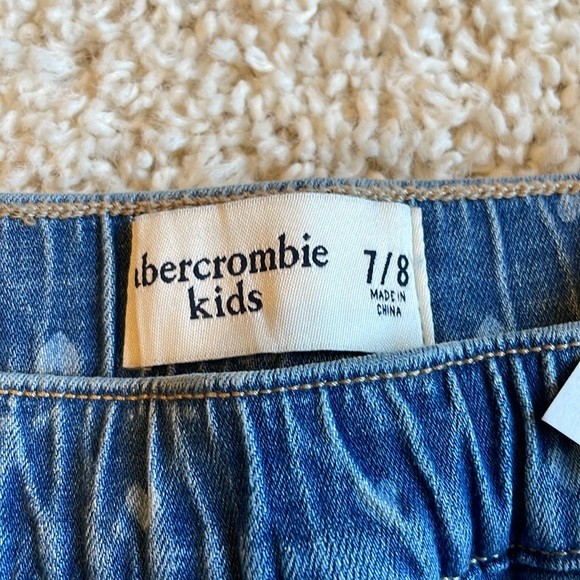 Abercrombie Kids Pull on Denim Shorts - Size 7/8 - Picture 5 of 5